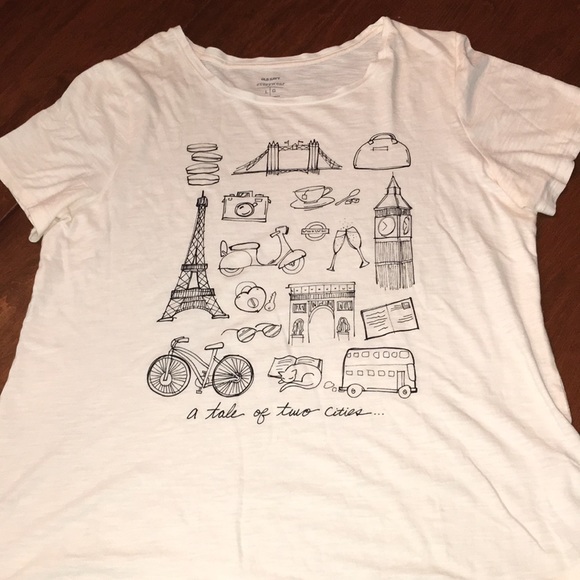 Old Navy Tops - Old Navy graphic tee Large.  London & Paris.